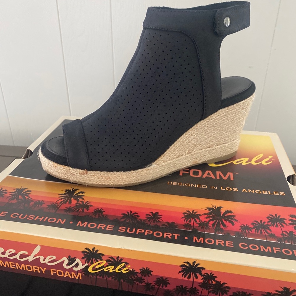 Skechers Indigo Sky Espadrille Wedge Women’s 8 Black Love Dust Heels Shoes